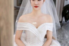 防城港兼职做婚纱模特(婚纱兼职模特雇用)