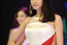 防城港成都特大模特兼职**(成都服拆模特兼职是实的吗)