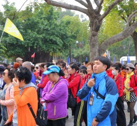 防城港私人伴游是什么 杭州一女大学生出租自己做陪游 每天收费千元