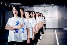 防城港南京少儿模特兼职(南京潮童星少儿模特培训地址)