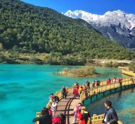防城港云南旅游攻略(云南旅游攻略必去景点顺序)