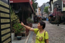 防城港领奖后要带老伴游遍中国的简单介绍
