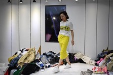 防城港兼职模特试衣服(兼职做试衣模特好吗)