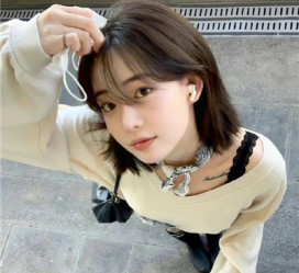 防城港伴游女生云微微的资料