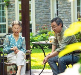 防城港坦言带老伴游遍中国(我和老伴去旅游)