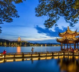 防城港游遍中国伴游网(旅游伴游中国)