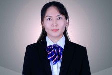 防城港商务伴游招聘 微信群里应聘日薪2万“商务伴游” ，女孩人财两失！