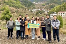 防城港商务伴游招聘 潮声丨百万年薪聘导游 浙江一座县城的“千金买马”记