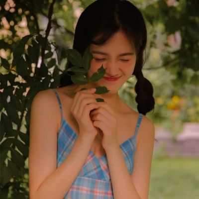 防城港伴游女生柳如烟的资料