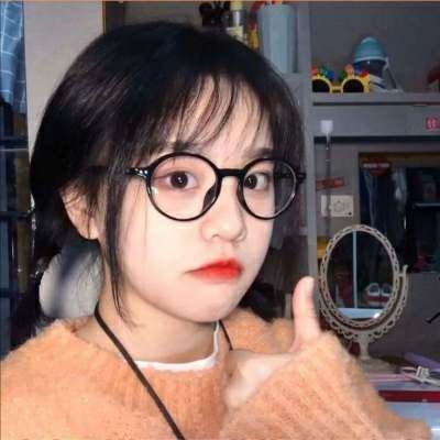 防城港伴游女生荣晴的资料