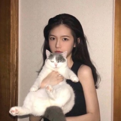 防城港伴游女生杨芃寒的资料
