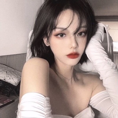 防城港伴游女生李幻极的资料