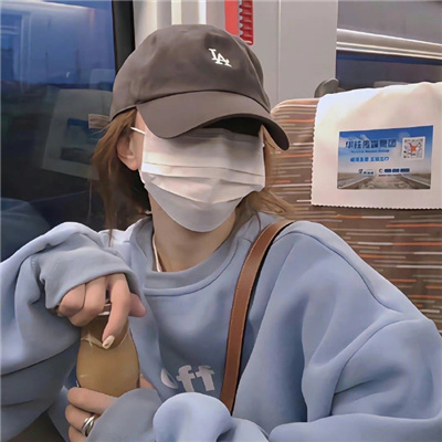 防城港伴游女生钟离镜心的资料