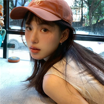 防城港伴游女生杨梦研的资料