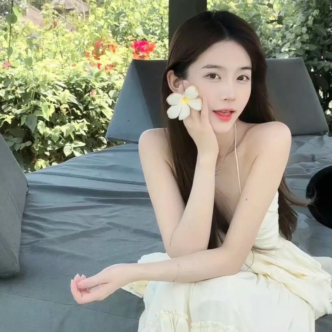 防城港伴游女生Claire的资料