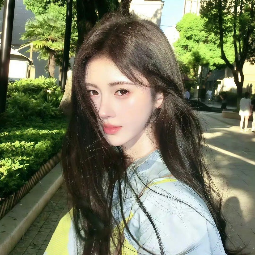 防城港伴游女生许星晚的资料