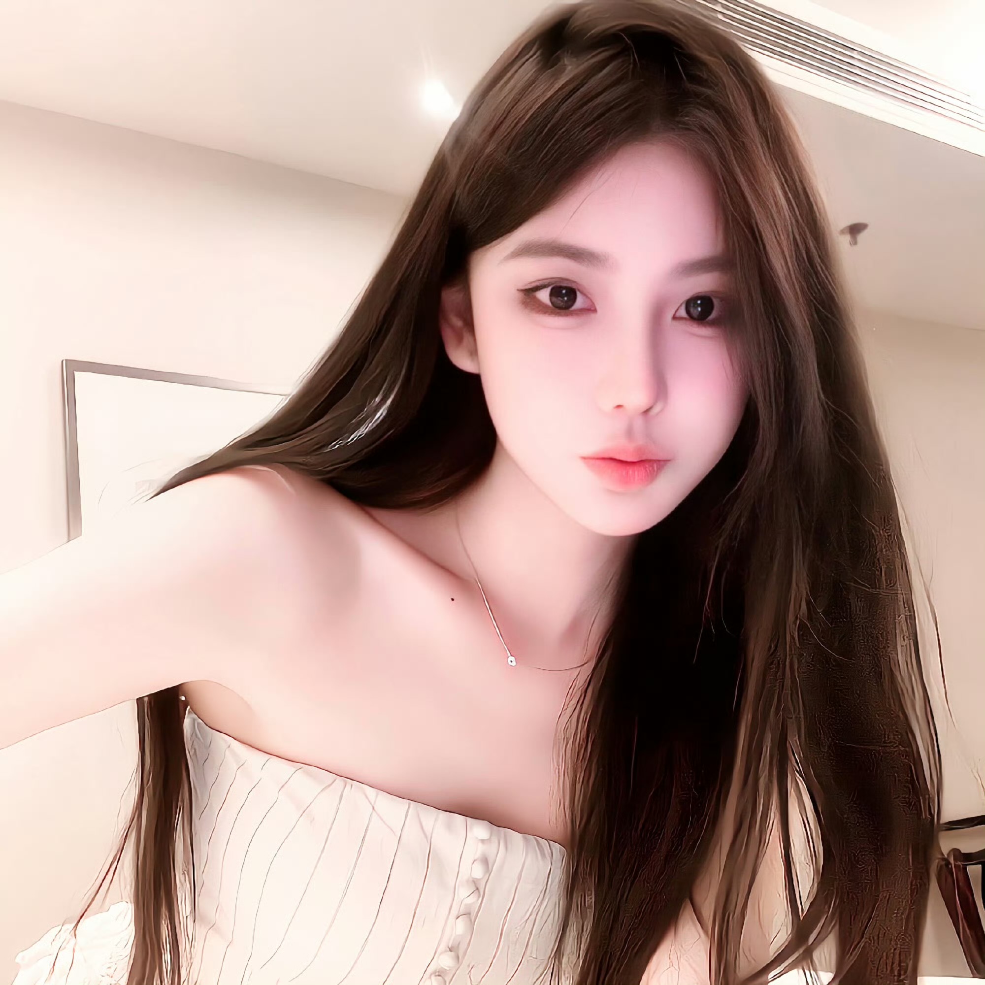 防城港伴游女生苏见星的资料