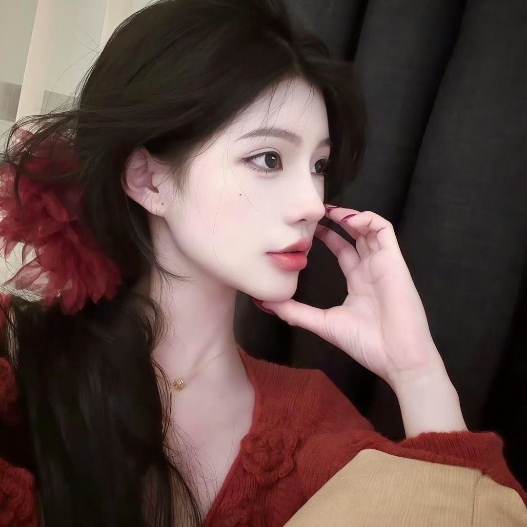 防城港伴游女生周雅雯的资料