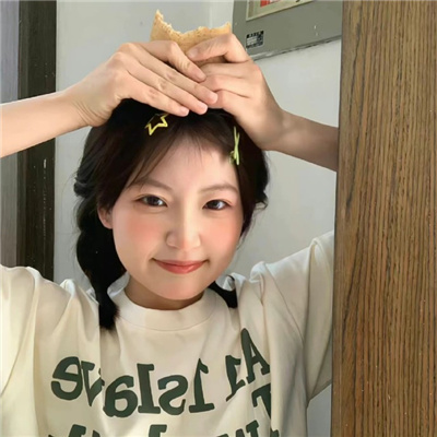 防城港伴游女生蒯慧雅
