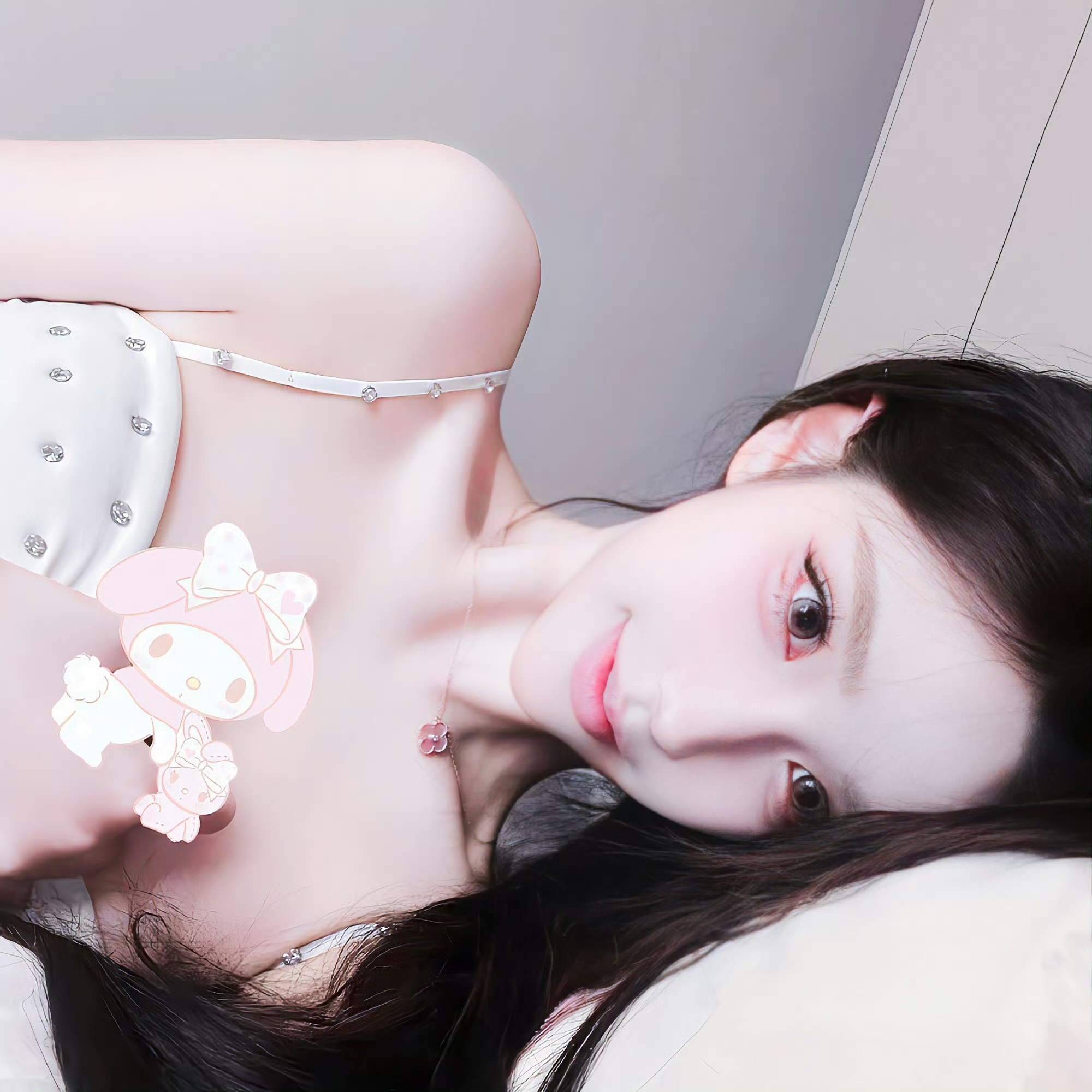 防城港伴游女生 | 唐雨晴 🌸的资料